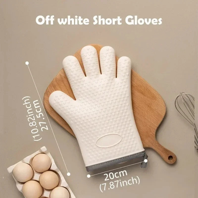 HeatWave Silicone Mitts
